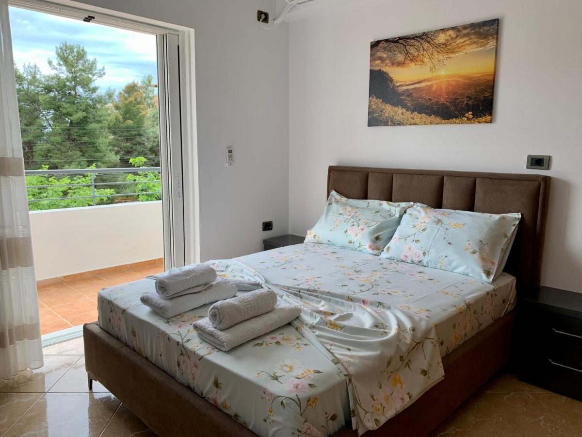 Maxus Apts Saranda Kültér fotó