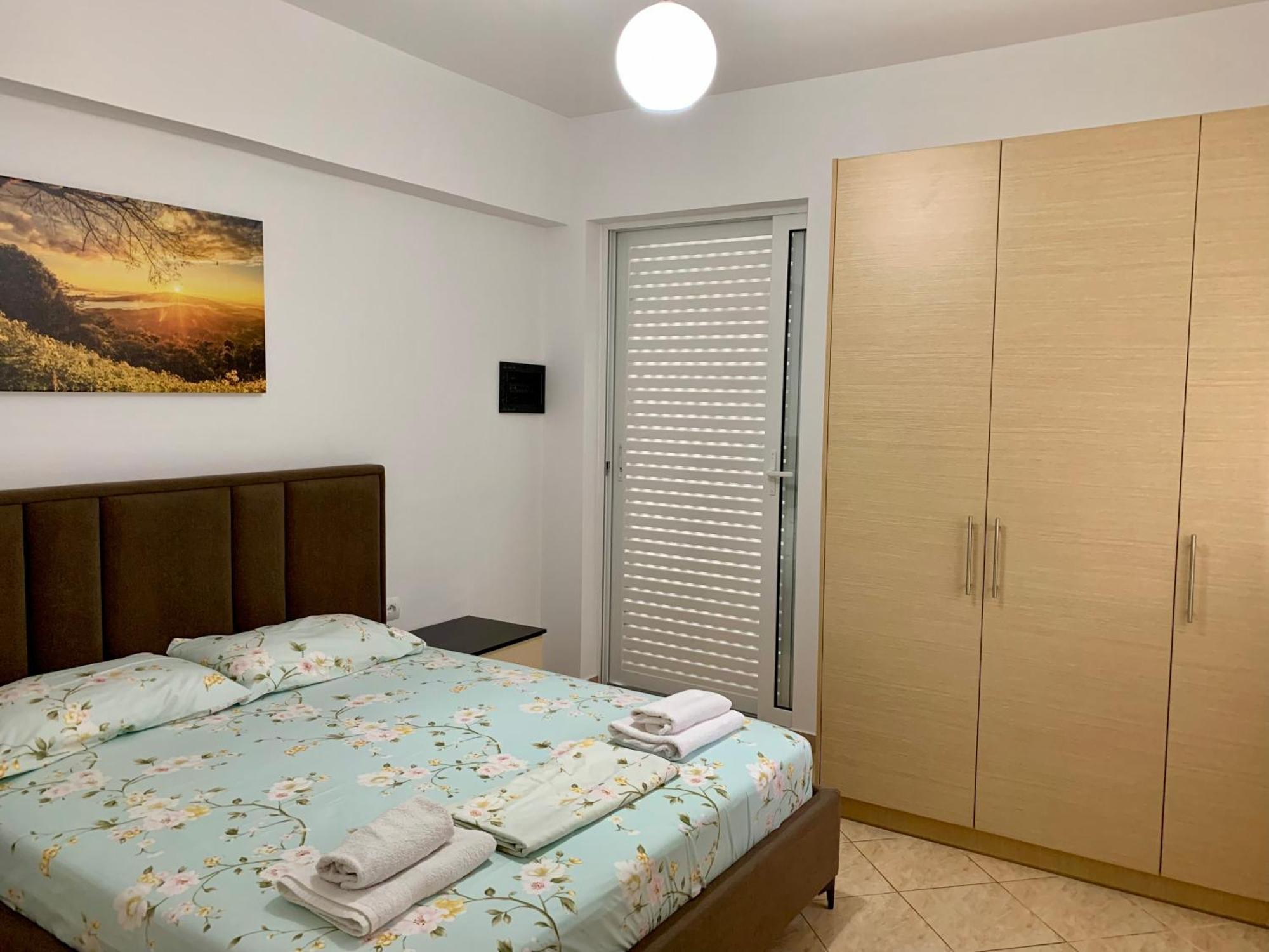 Maxus Apts Saranda Kültér fotó