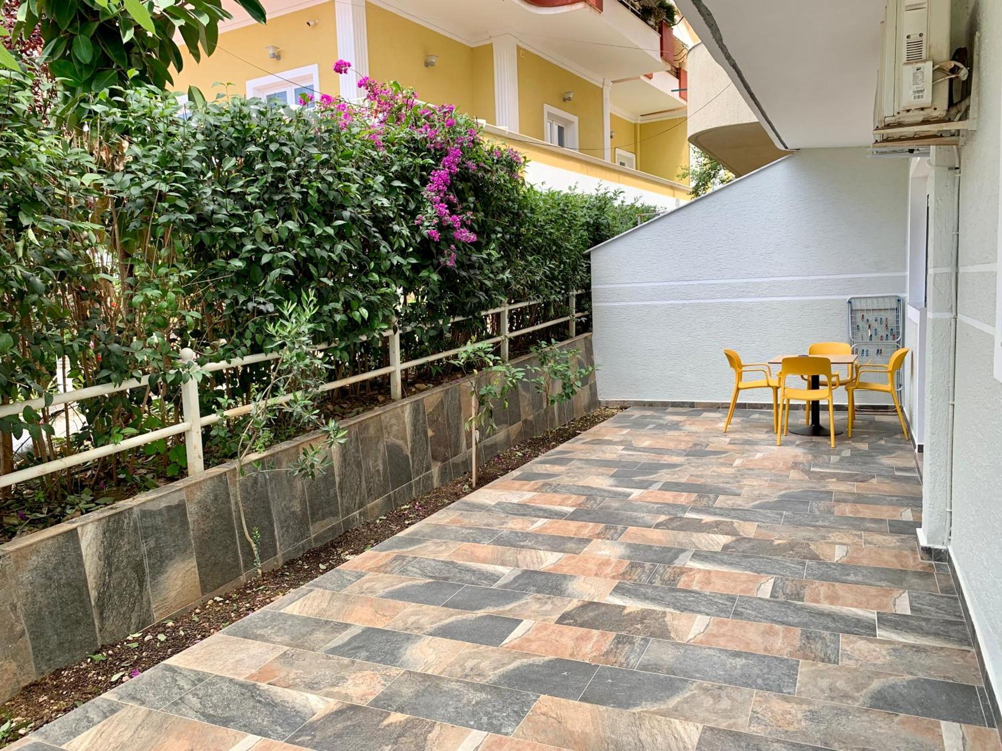 Maxus Apts Saranda Kültér fotó