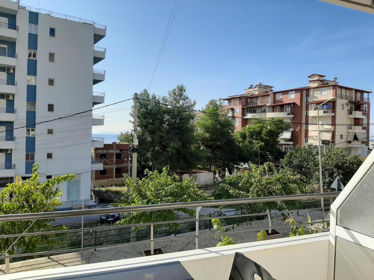 Maxus Apts Saranda Kültér fotó